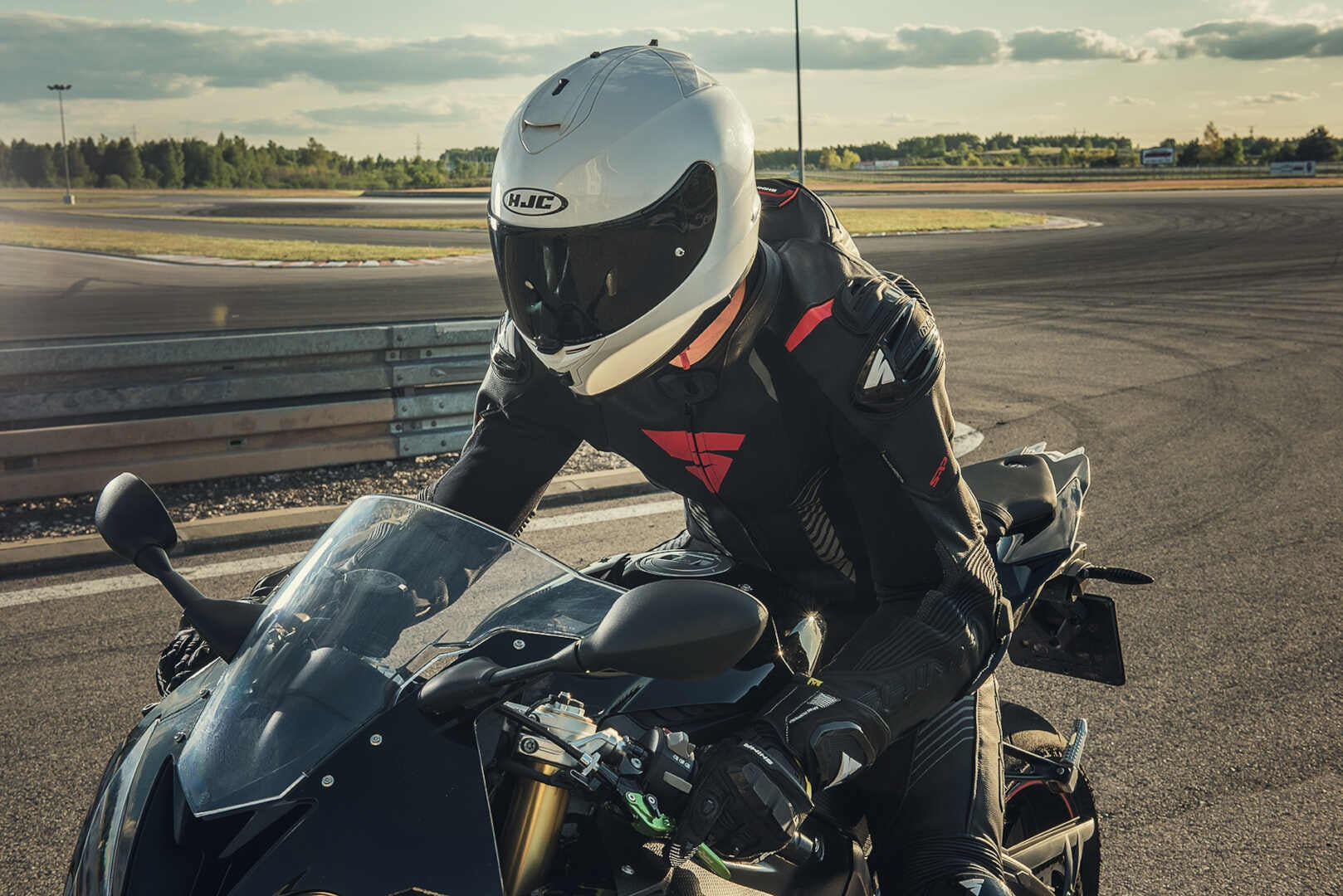 SHIMA APEX RS 1 PC Moto Homem Fatos Preto Vermelho – 4 – Maximomoto PT