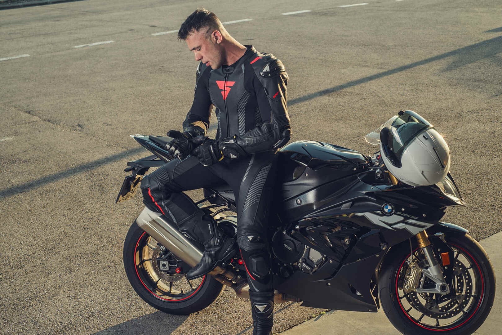 SHIMA APEX RS 1 PC Moto Homem Fatos Preto Vermelho – 6 – Maximomoto PT