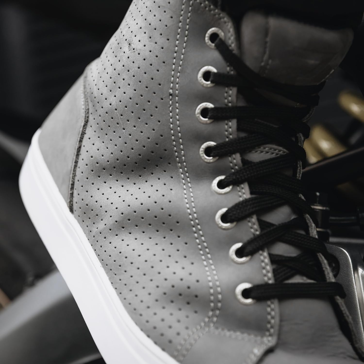 REBEL HORN - URBAN MAN TRAMP II BOOTS GRAY – 3 – Maximomoto PT