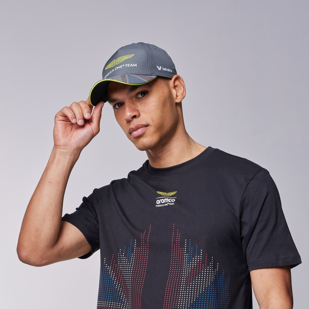 Aston Martin F1 Team Cap for the Gran Bretaña GP 2024 – 6 – Maximomoto PT