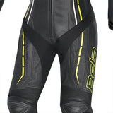 BELA ROCKET MIX 1 PC Senhora Moto Fato Preto Amarelo Fluorescente - Imagem central do traje de frente.
