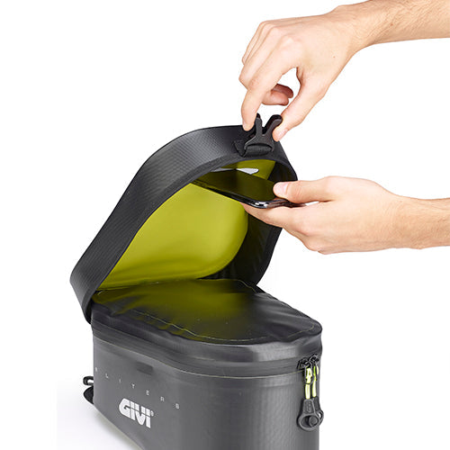 Givi GRT716 Bolsa Moto Deposito interior amarillo 6Lts – 4 – Maximomoto PT