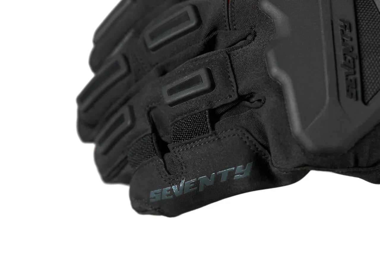 SEVENTY SD-T13 ASPEN LIGHT Motorcycle Gloves For Men Black/Red – 2 – Maximomoto PT