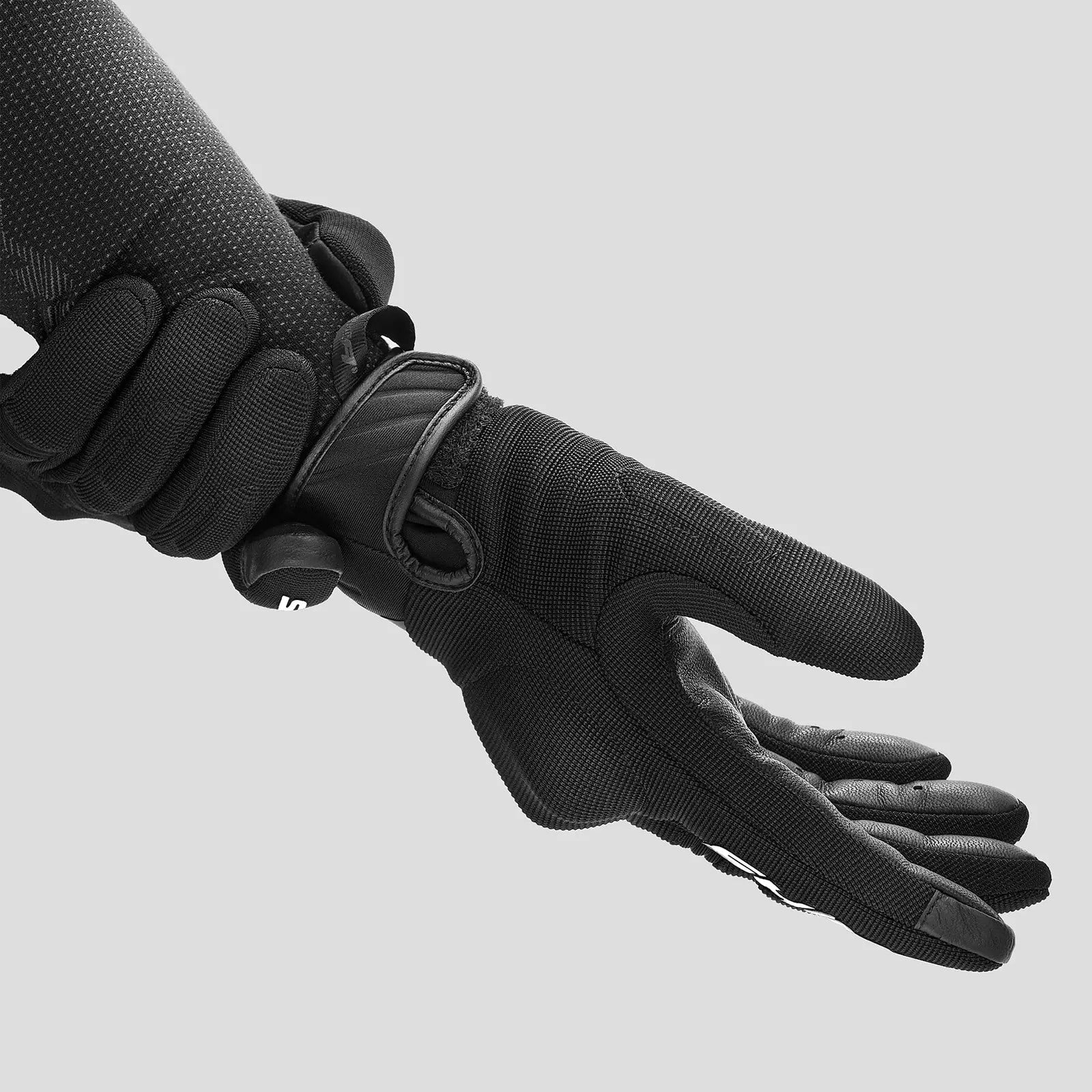 SHIMA SONIC LUVAS DE MOTO HOMEM PRETO BLANCO – 5 – Maximomoto PT
